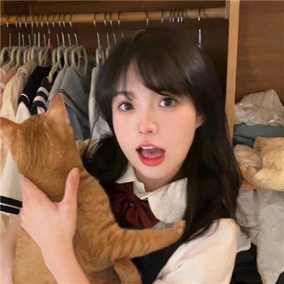 地铁女孩